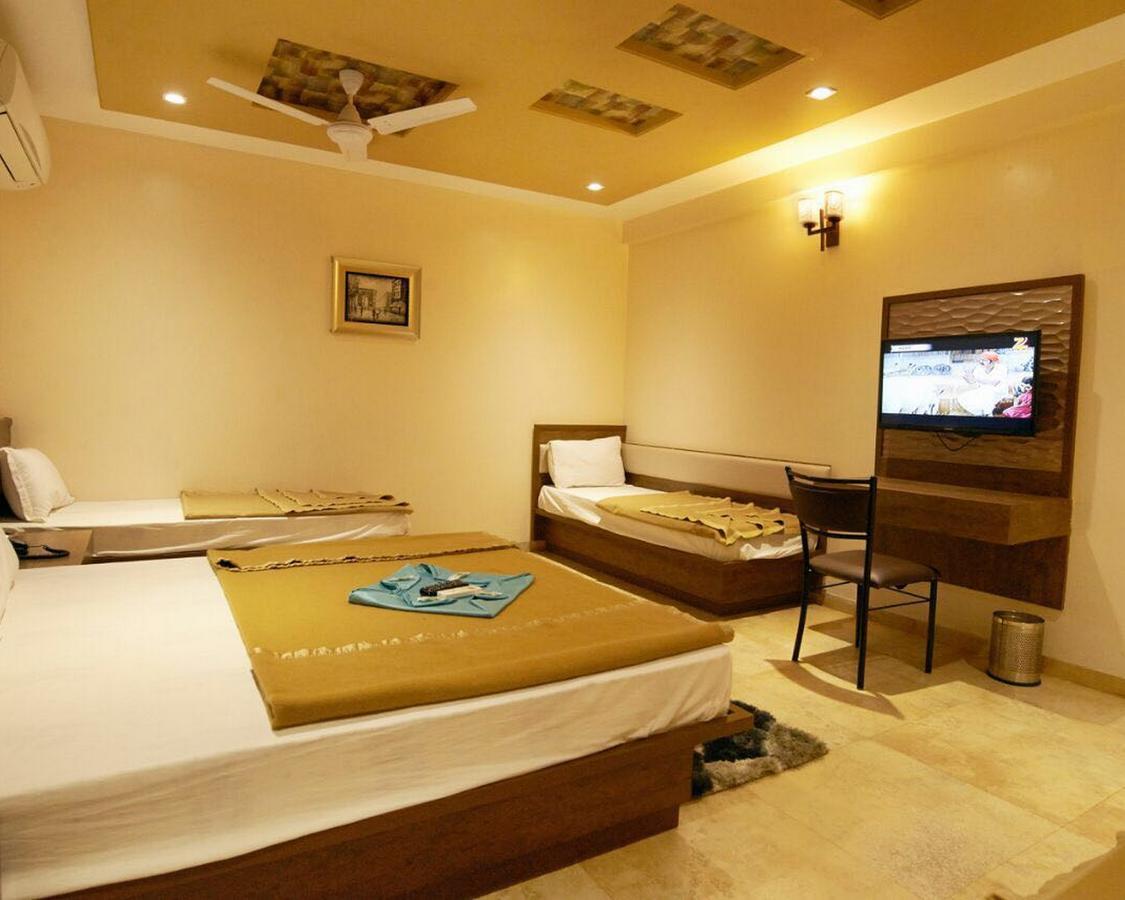 Hotel Sai Suraj Park 쉬르디 외부 사진