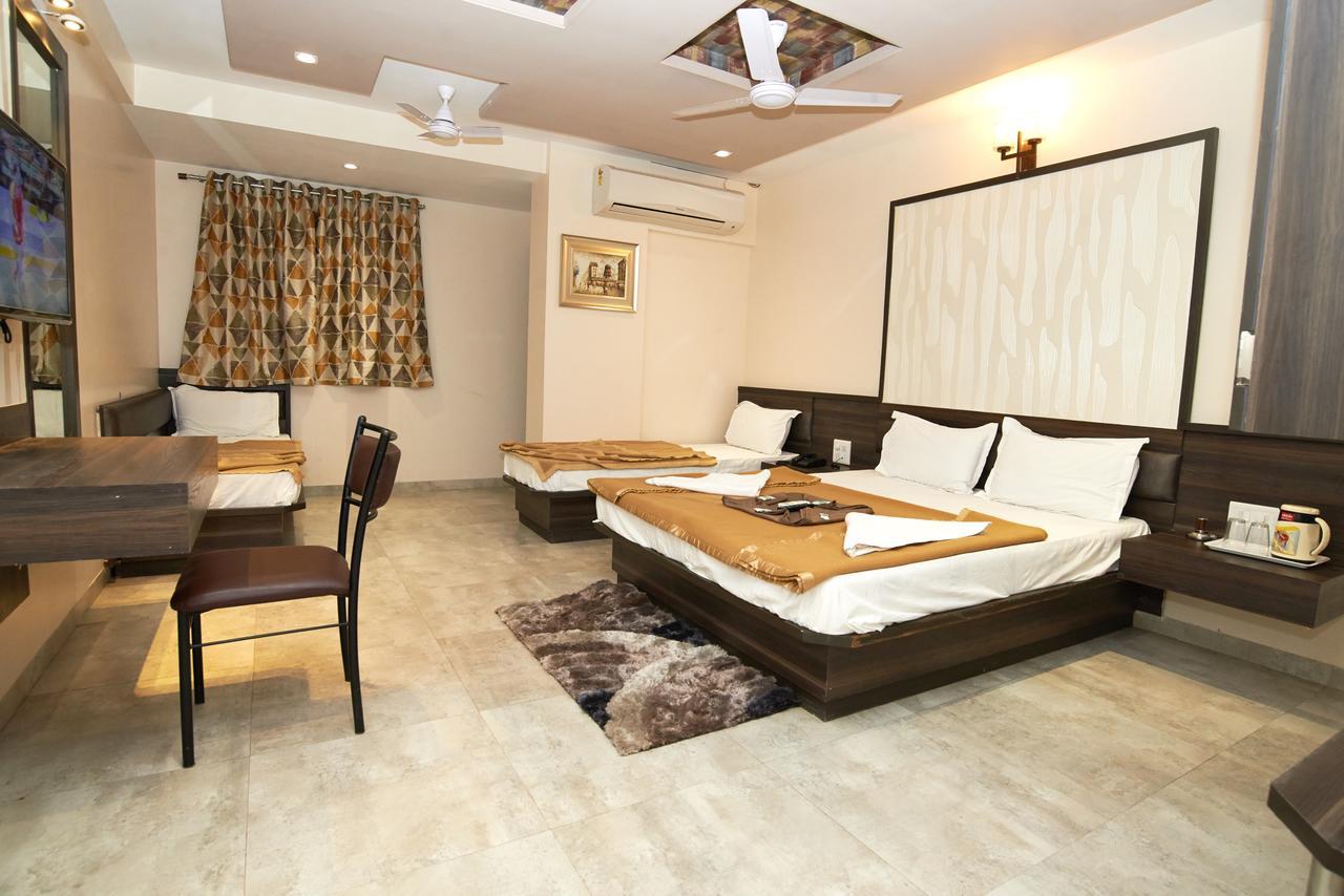Hotel Sai Suraj Park 쉬르디 외부 사진
