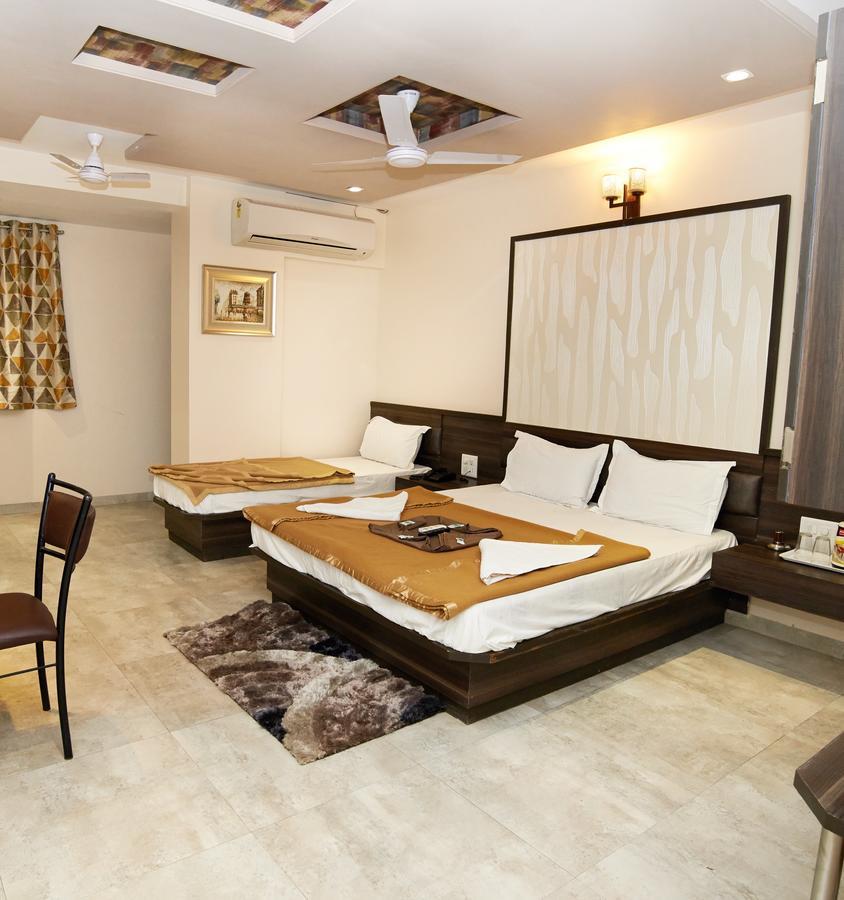Hotel Sai Suraj Park 쉬르디 외부 사진