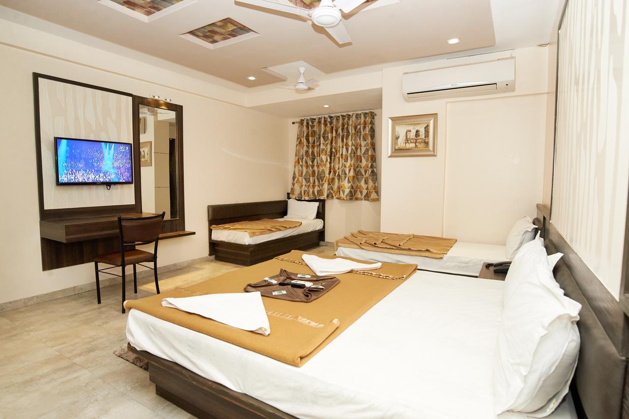 Hotel Sai Suraj Park 쉬르디 외부 사진