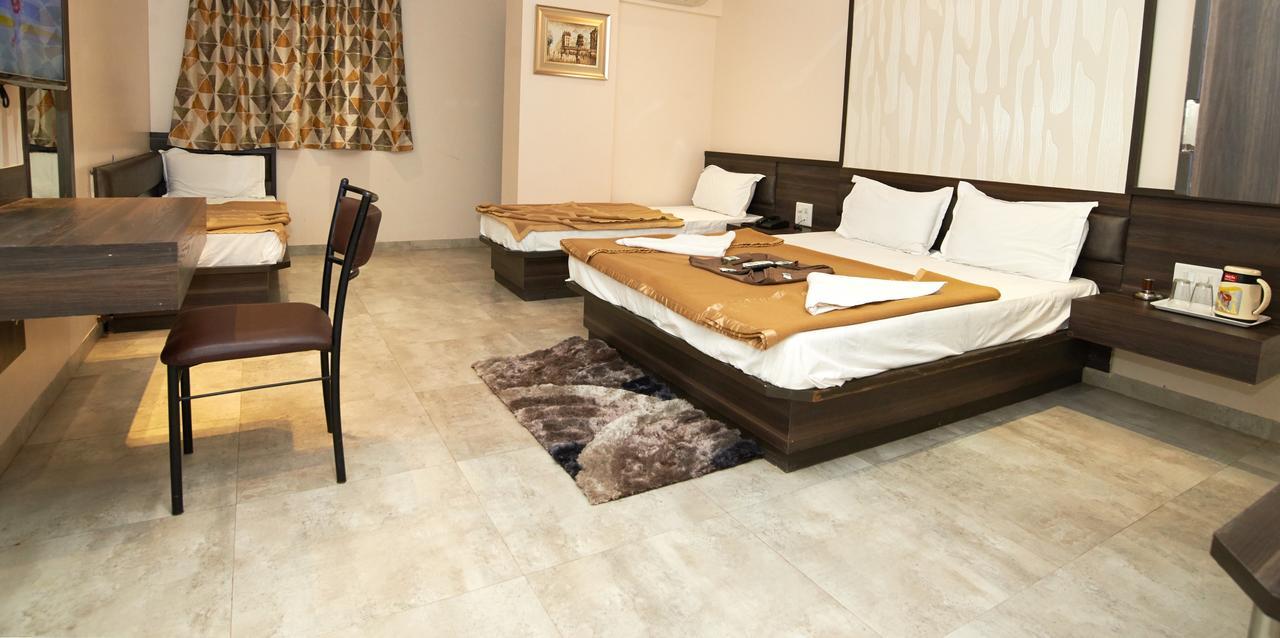 Hotel Sai Suraj Park 쉬르디 외부 사진
