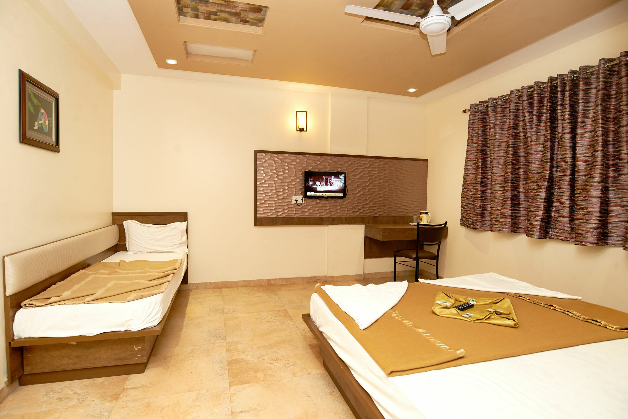 Hotel Sai Suraj Park 쉬르디 외부 사진
